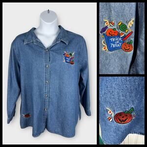 Womens Basic Editions 3X Denim Halloween Trick or Treat Embroidered Blouse Top